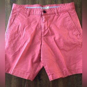 Men’s crown and ivy shorts